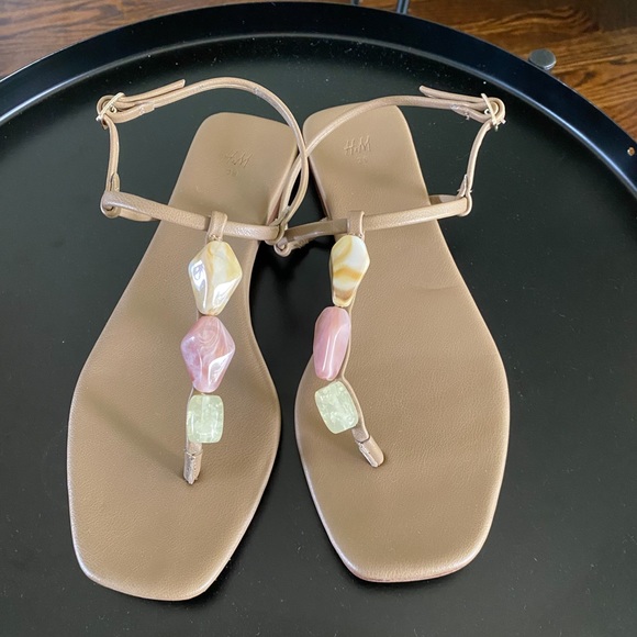 H&M Sandals - Picture 1 of 4